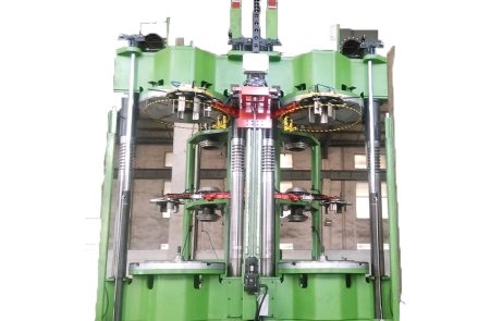 Hydraulic curing press for PCR/TBR