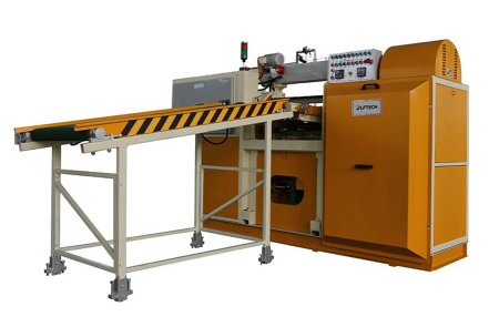 Compound splitting machine