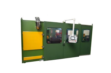 Tire section cutting machine